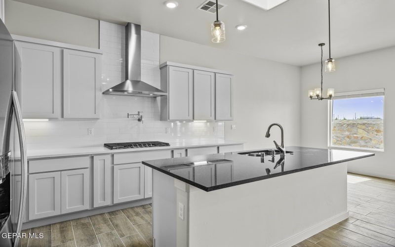 253 Rami Vista Place, El Paso, TX 79928, 4 Habitaciones Habitaciones , ,3 BañosBaños,Residential,En Venta,253 Rami Vista Place,0,936249