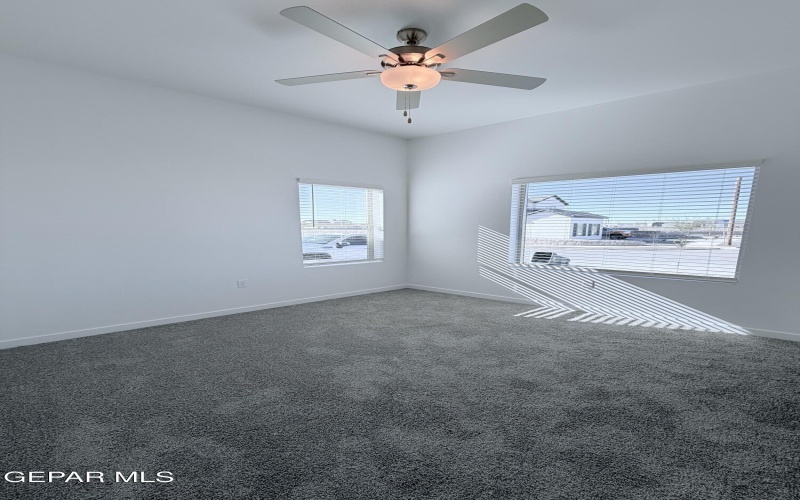 956 ELSTREE Place, El Paso, TX 79928, 3 Habitaciones Habitaciones , ,2 BañosBaños,Residential,En Venta,956 ELSTREE Place,0,936251