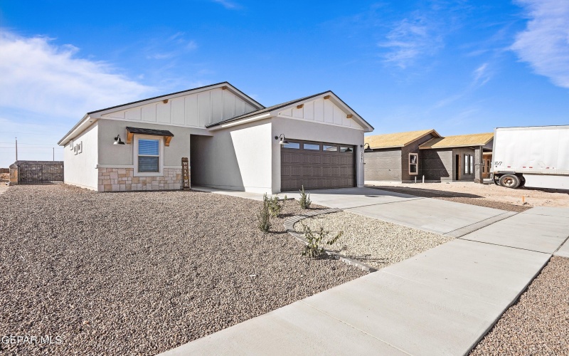 15049 Resolve Drive, El Paso, TX 79938, 3 Bedrooms Bedrooms, ,2 BathroomsBathrooms,Residential,For Sale,15049 Resolve Drive,0,936255