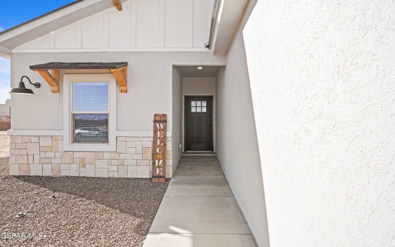 15049 Resolve Drive, El Paso, TX 79938, 3 Bedrooms Bedrooms, ,2 BathroomsBathrooms,Residential,For Sale,15049 Resolve Drive,0,936255