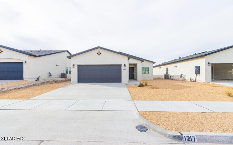 1217 Irish Summer, El Paso, TX 79928, 3 Bedrooms Bedrooms, ,2 BathroomsBathrooms,Residential,For Sale,1217 Irish Summer,0,936260
