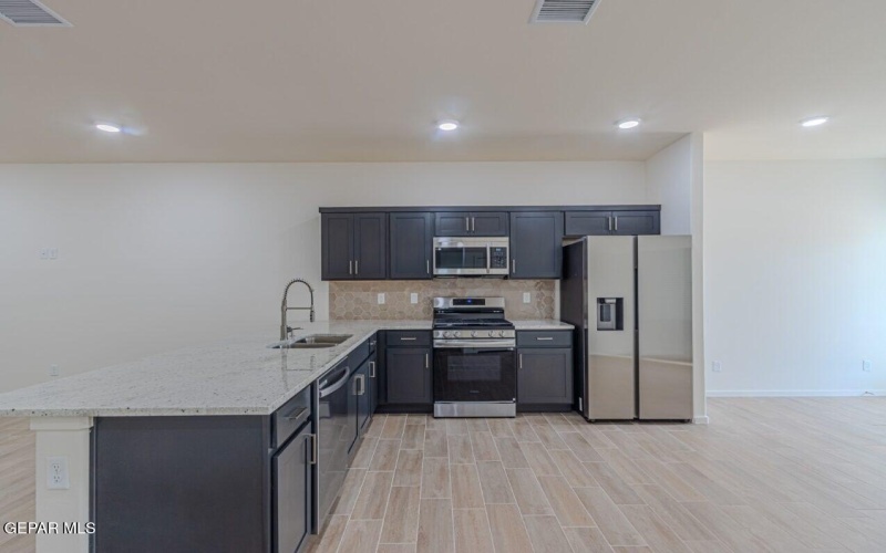 1213 Irish Summer, El Paso, TX 79928, 3 Bedrooms Bedrooms, ,2 BathroomsBathrooms,Residential,For Sale,1213 Irish Summer,0,936261