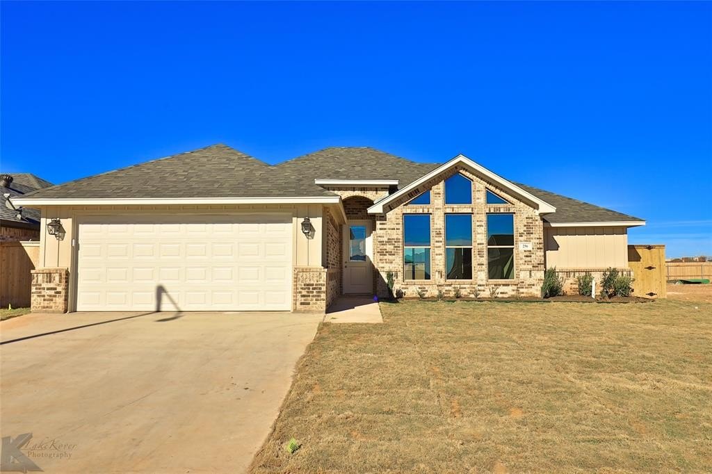 256 Carriage Hills, Abilene, TX 79602, 4 Bedrooms Bedrooms, ,2 BathroomsBathrooms,Residential,For Sale,256 Carriage Hills,0,21122175
