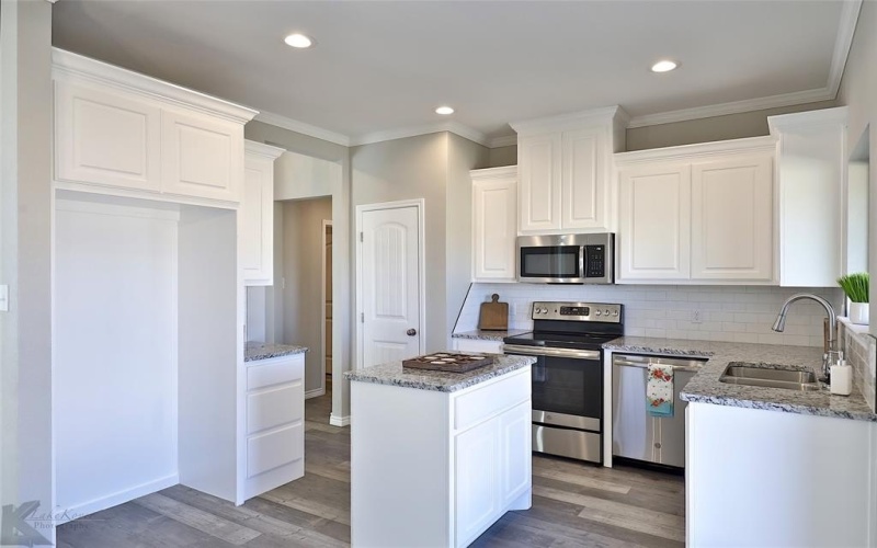 256 Carriage Hills, Abilene, TX 79602, 4 Bedrooms Bedrooms, ,2 BathroomsBathrooms,Residential,For Sale,256 Carriage Hills,0,21122175