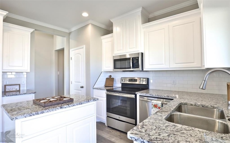 256 Carriage Hills, Abilene, TX 79602, 4 Bedrooms Bedrooms, ,2 BathroomsBathrooms,Residential,For Sale,256 Carriage Hills,0,21122175