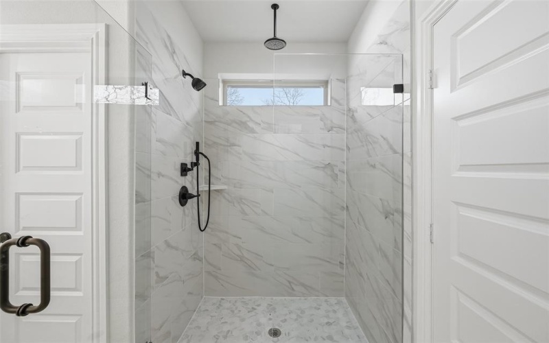 1508 E 6th Avenue, Corsicana, TX 75110, 4 Habitaciones Habitaciones , ,2 BañosBaños,Residential,En Venta,1508 E 6th Avenue,0,21149022