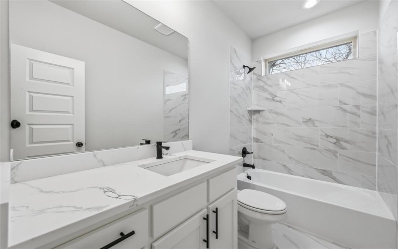 1508 E 6th Avenue, Corsicana, TX 75110, 4 Habitaciones Habitaciones , ,2 BañosBaños,Residential,En Venta,1508 E 6th Avenue,0,21149022