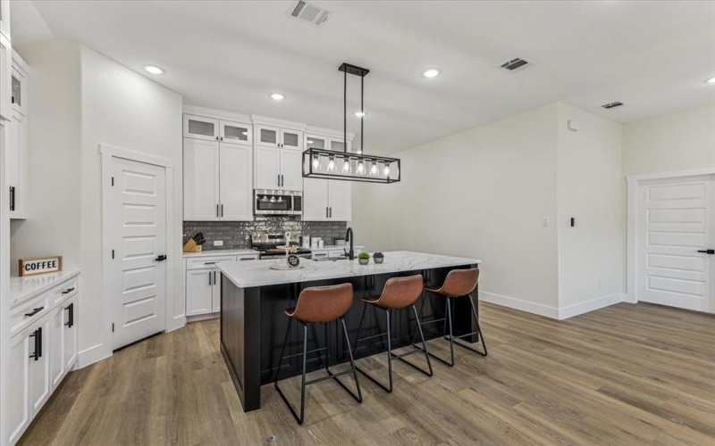 8808 Flying Ranch Road, Fort Worth, TX 76134, 4 Bedrooms Bedrooms, ,2 BathroomsBathrooms,Residential,For Sale,8808 Flying Ranch Road,0,21150485