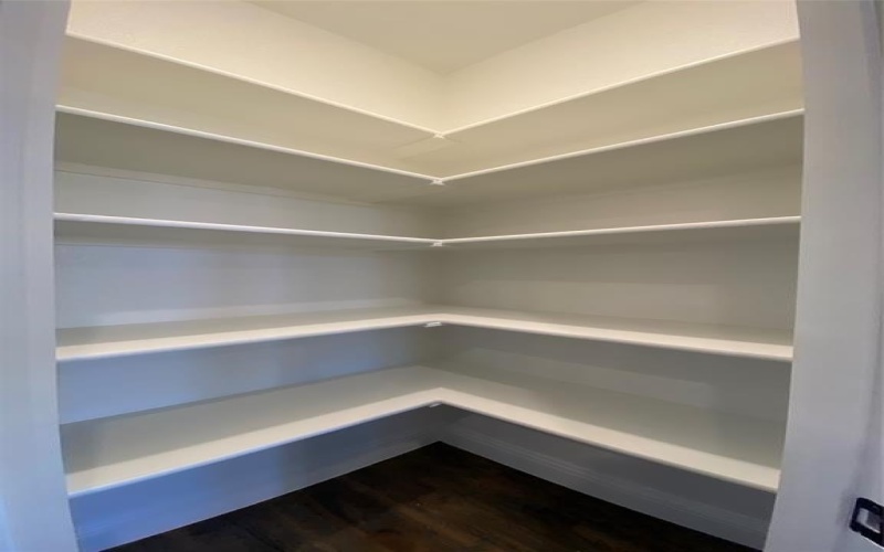 140 Kenilworth Lane, Greenville, TX 75401, 5 Bedrooms Bedrooms, ,5 BathroomsBathrooms,Residential,For Sale,140 Kenilworth Lane,0,21150545