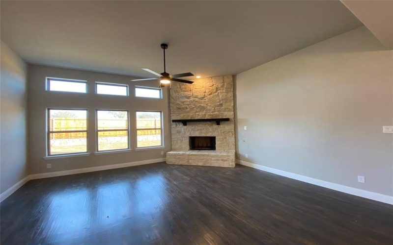 140 Kenilworth Lane, Greenville, TX 75401, 5 Bedrooms Bedrooms, ,5 BathroomsBathrooms,Residential,For Sale,140 Kenilworth Lane,0,21150545