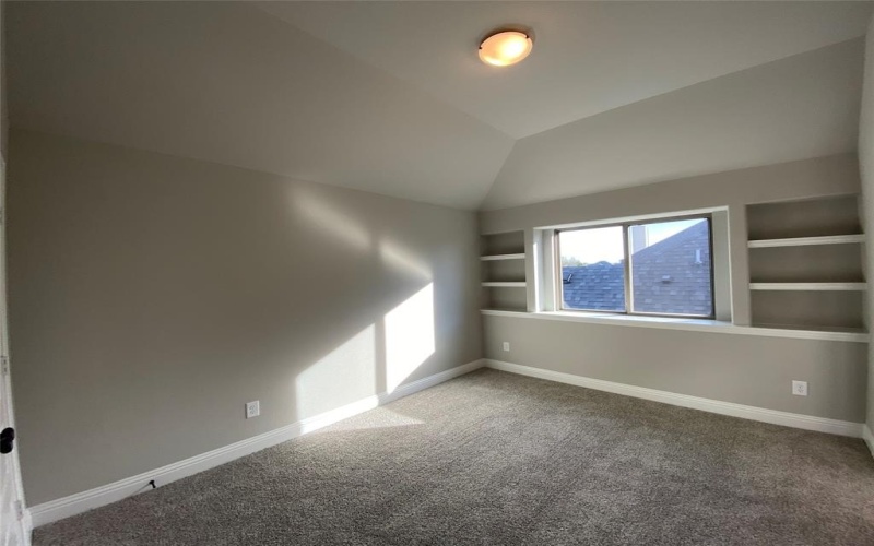 140 Kenilworth Lane, Greenville, TX 75401, 5 Bedrooms Bedrooms, ,5 BathroomsBathrooms,Residential,For Sale,140 Kenilworth Lane,0,21150545