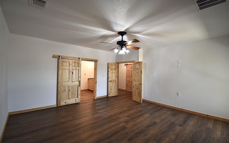 11201 N County Road 1440, Shallowater, TX 79363, 4 Habitaciones Habitaciones , ,3 BañosBaños,Residential,En Venta,11201 N County Road 1440,202552954