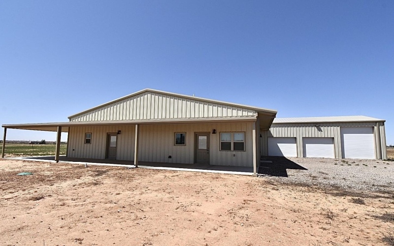 11201 N County Road 1440, Shallowater, TX 79363, 4 Habitaciones Habitaciones , ,3 BañosBaños,Residential,En Venta,11201 N County Road 1440,202552954