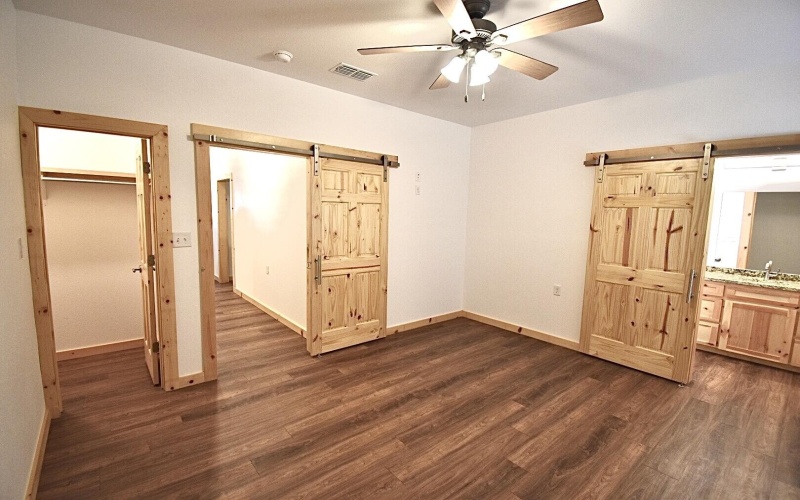 11201 N County Road 1440, Shallowater, TX 79363, 4 Habitaciones Habitaciones , ,3 BañosBaños,Residential,En Venta,11201 N County Road 1440,202552954
