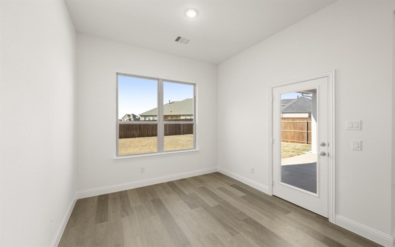 966 Richard Pittmon Drive, DeSoto, TX 75115, 4 Habitaciones Habitaciones , ,3 BañosBaños,Residential,En Venta,966 Richard Pittmon Drive,0,21150648