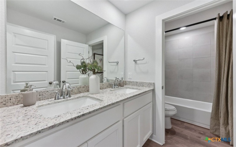 225 Escape Way, Jarrell, TX 76537, 4 Bedrooms Bedrooms, ,2 BathroomsBathrooms,Residential,For Sale,225 Escape Way,0,601549