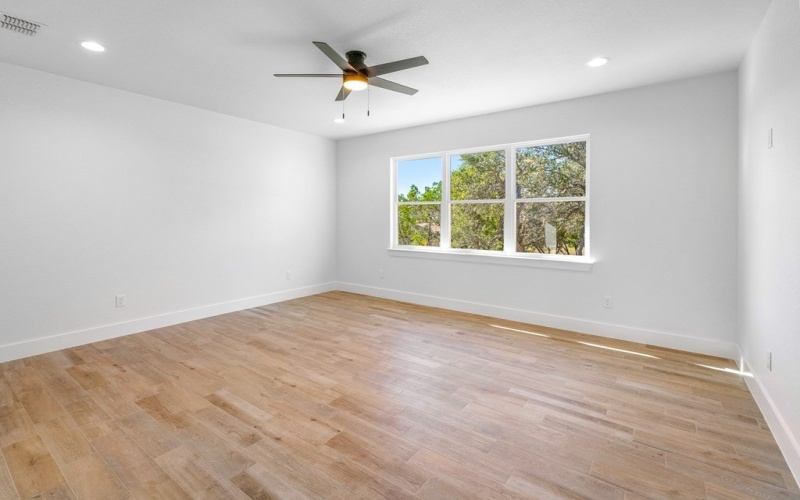 130 Homer Dr, Kerrville, TX 78028, 3 Bedrooms Bedrooms, ,2 BathroomsBathrooms,Residential,For Sale,130 Homer Dr,0,121225