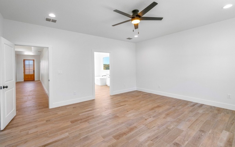 130 Homer Dr, Kerrville, TX 78028, 3 Bedrooms Bedrooms, ,2 BathroomsBathrooms,Residential,For Sale,130 Homer Dr,0,121225