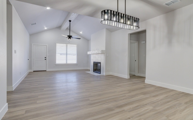 5808 Viola Avenue, Lubbock, TX 79407, 4 Bedrooms Bedrooms, ,3 BathroomsBathrooms,Residential,For Sale,5808 Viola Avenue,0,202600466