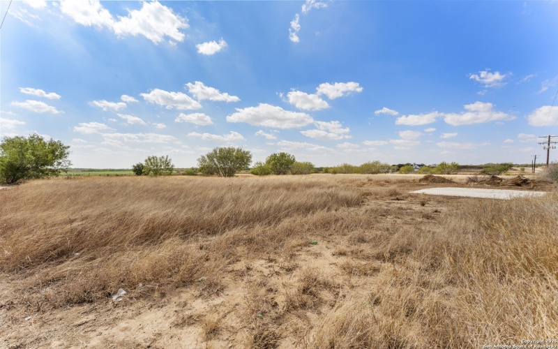 3041 FM 1333, Poteet, TX 78065, 4 Habitaciones Habitaciones , ,2 BañosBaños,Residential,En Venta,3041 FM 1333,0,1933085