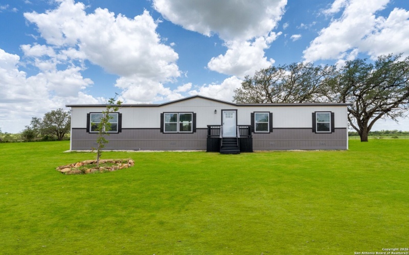 3041 FM 1333, Poteet, TX 78065, 4 Habitaciones Habitaciones , ,2 BañosBaños,Residential,En Venta,3041 FM 1333,0,1933085