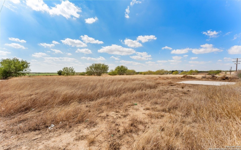 3041 FM 1333, Poteet, TX 78065, 4 Habitaciones Habitaciones , ,2 BañosBaños,Residential,En Venta,3041 FM 1333,0,1933085