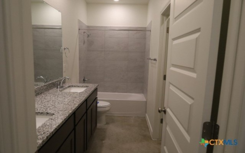 2916 Wildcat Ridge Road unit: B #B, Temple, TX 76501, 3 Habitaciones Habitaciones , ,2 BañosBaños,Residential Multi Family,En Venta,2916 Wildcat Ridge Road unit: B,0,601570