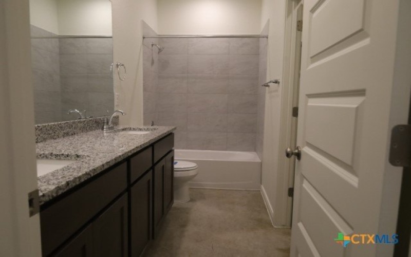 2916 Wildcat Ridge Road unit: B #B, Temple, TX 76501, 3 Habitaciones Habitaciones , ,2 BañosBaños,Residential Multi Family,En Venta,2916 Wildcat Ridge Road unit: B,0,601570