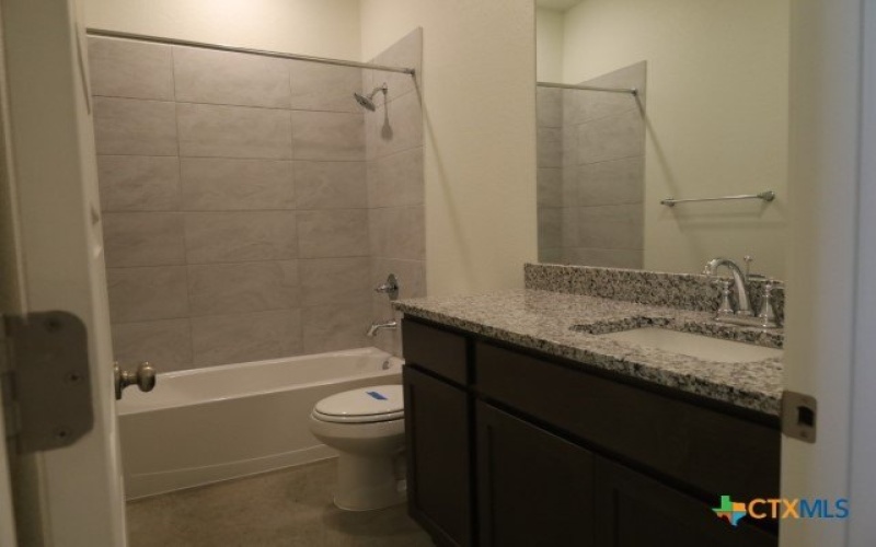 2916 Wildcat Ridge Road unit: B #B, Temple, TX 76501, 3 Habitaciones Habitaciones , ,2 BañosBaños,Residential Multi Family,En Venta,2916 Wildcat Ridge Road unit: B,0,601570