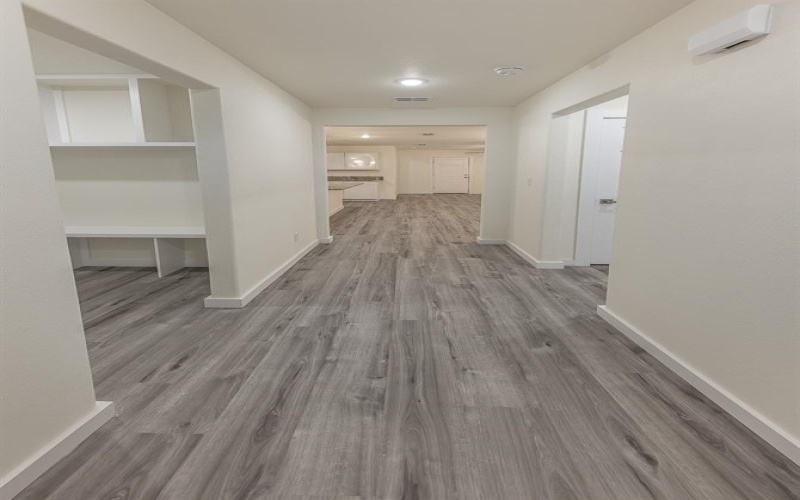 110 79th Street, Lubbock, TX 79404, 4 Bedrooms Bedrooms, ,2 BathroomsBathrooms,Residential,For Sale,110 79th Street,202552963