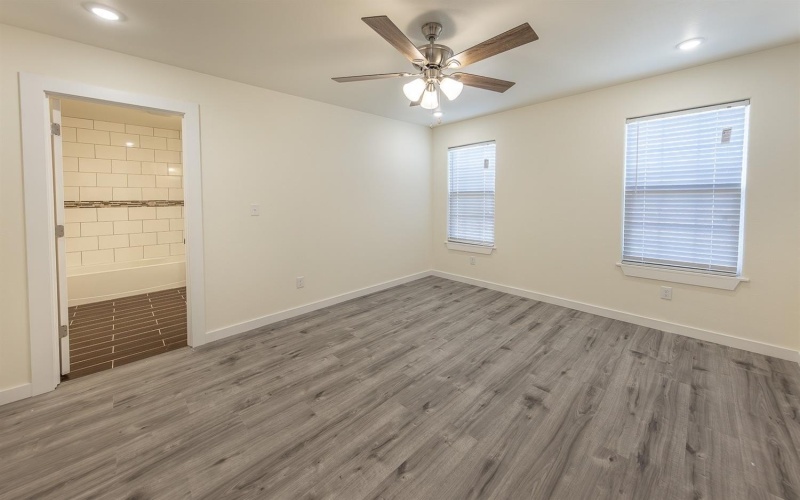 110 79th Street, Lubbock, TX 79404, 4 Bedrooms Bedrooms, ,2 BathroomsBathrooms,Residential,For Sale,110 79th Street,202552963