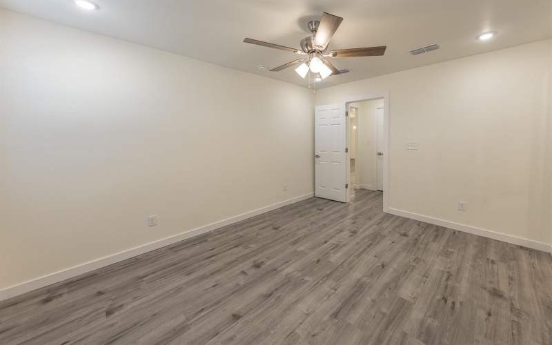 110 79th Street, Lubbock, TX 79404, 4 Bedrooms Bedrooms, ,2 BathroomsBathrooms,Residential,For Sale,110 79th Street,202552963