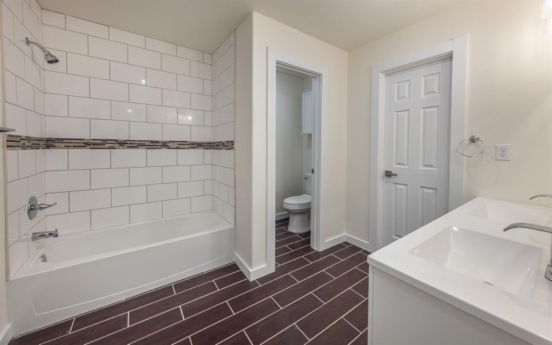110 79th Street, Lubbock, TX 79404, 4 Bedrooms Bedrooms, ,2 BathroomsBathrooms,Residential,For Sale,110 79th Street,202552963