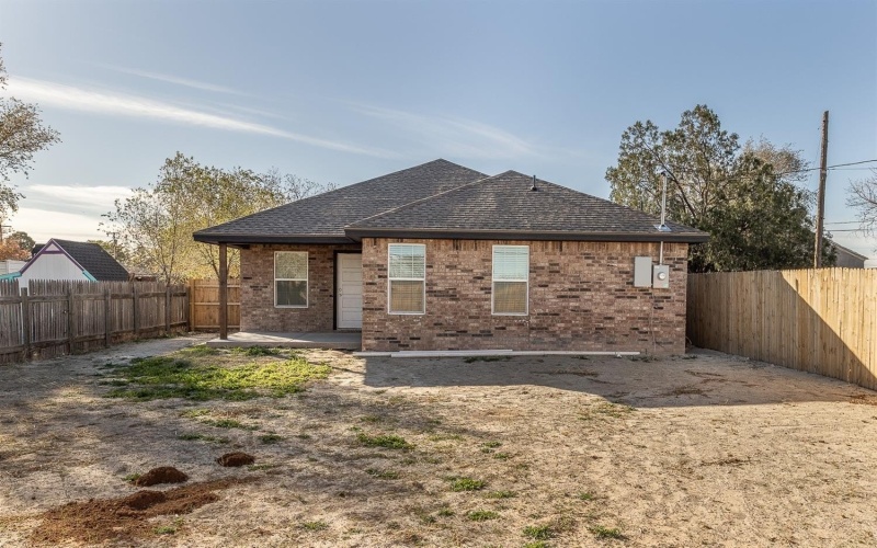 110 79th Street, Lubbock, TX 79404, 4 Bedrooms Bedrooms, ,2 BathroomsBathrooms,Residential,For Sale,110 79th Street,202552963