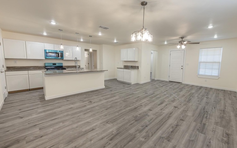 110 79th Street, Lubbock, TX 79404, 4 Bedrooms Bedrooms, ,2 BathroomsBathrooms,Residential,For Sale,110 79th Street,202552963