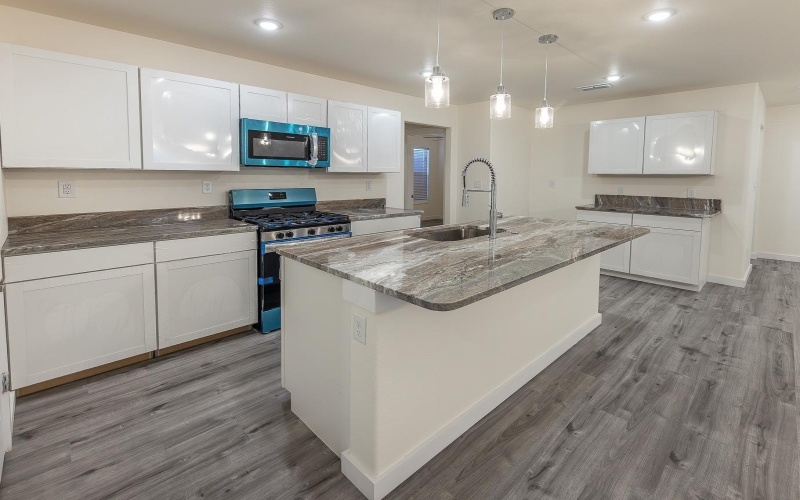110 79th Street, Lubbock, TX 79404, 4 Bedrooms Bedrooms, ,2 BathroomsBathrooms,Residential,For Sale,110 79th Street,202552963