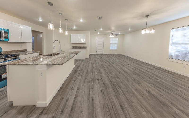 110 79th Street, Lubbock, TX 79404, 4 Bedrooms Bedrooms, ,2 BathroomsBathrooms,Residential,For Sale,110 79th Street,202552963