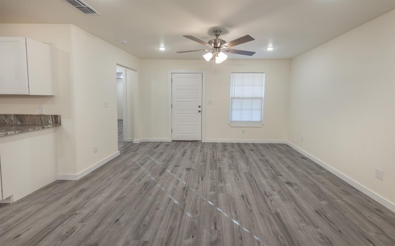 110 79th Street, Lubbock, TX 79404, 4 Bedrooms Bedrooms, ,2 BathroomsBathrooms,Residential,For Sale,110 79th Street,202552963