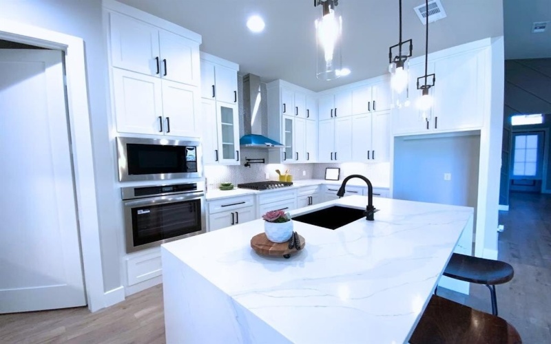 2770 Moffatt Avenue, Dallas, TX 75216, 4 Habitaciones Habitaciones , ,3 BañosBaños,Residential,En Venta,2770 Moffatt Avenue,0,21107743