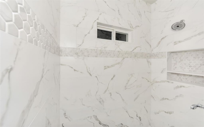 404 Betchan Street, Lake Dallas, TX 75065, 4 Bedrooms Bedrooms, ,2 BathroomsBathrooms,Residential,For Sale,404 Betchan Street,0,21150605