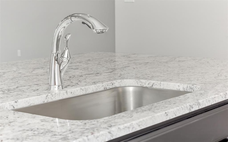 404 Betchan Street, Lake Dallas, TX 75065, 4 Bedrooms Bedrooms, ,2 BathroomsBathrooms,Residential,For Sale,404 Betchan Street,0,21150605