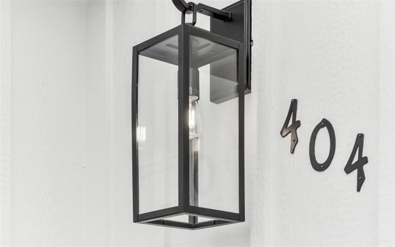 404 Betchan Street, Lake Dallas, TX 75065, 4 Bedrooms Bedrooms, ,2 BathroomsBathrooms,Residential,For Sale,404 Betchan Street,0,21150605