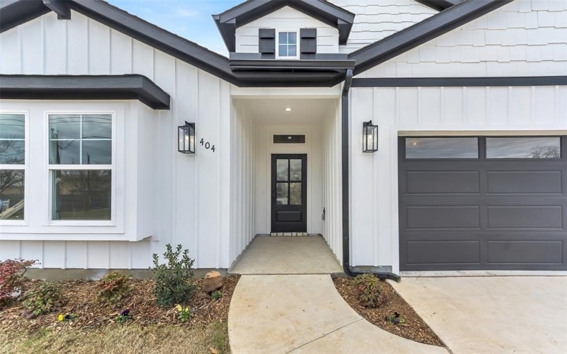 404 Betchan Street, Lake Dallas, TX 75065, 4 Bedrooms Bedrooms, ,2 BathroomsBathrooms,Residential,For Sale,404 Betchan Street,0,21150605