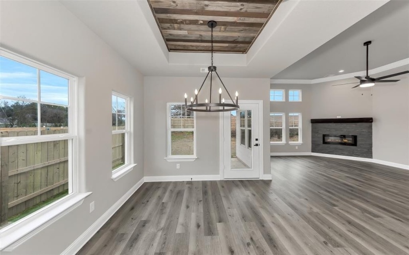 404 Betchan Street, Lake Dallas, TX 75065, 4 Bedrooms Bedrooms, ,2 BathroomsBathrooms,Residential,For Sale,404 Betchan Street,0,21150605