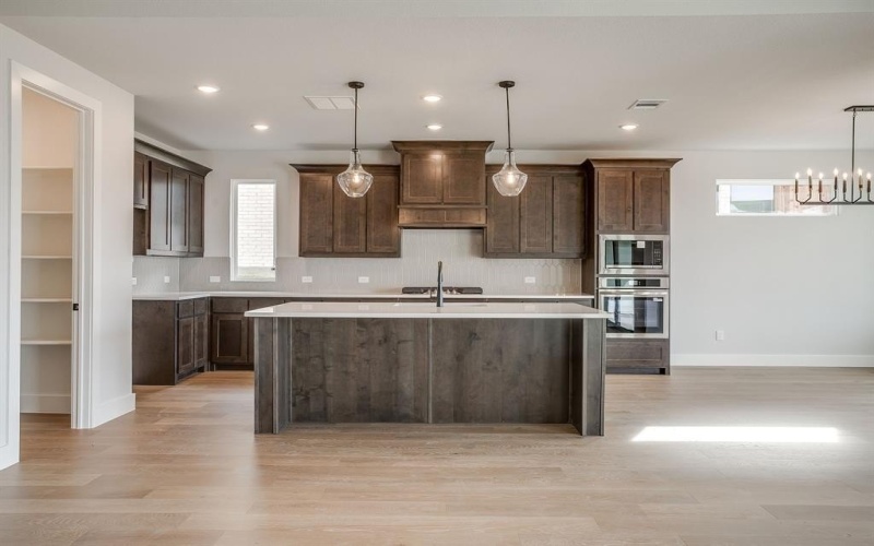 7349 Saker Street, Fort Worth, TX 76179, 4 Habitaciones Habitaciones , ,2 BañosBaños,Residential,En Venta,7349 Saker Street,0,21150898