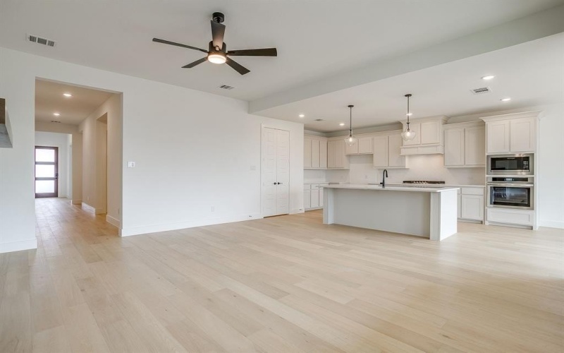 7321 Saker Street, Fort Worth, TX 76179, 4 Habitaciones Habitaciones , ,3 BañosBaños,Residential,En Venta,7321 Saker Street,0,21150973