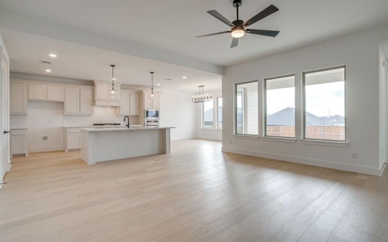 7321 Saker Street, Fort Worth, TX 76179, 4 Habitaciones Habitaciones , ,3 BañosBaños,Residential,En Venta,7321 Saker Street,0,21150973