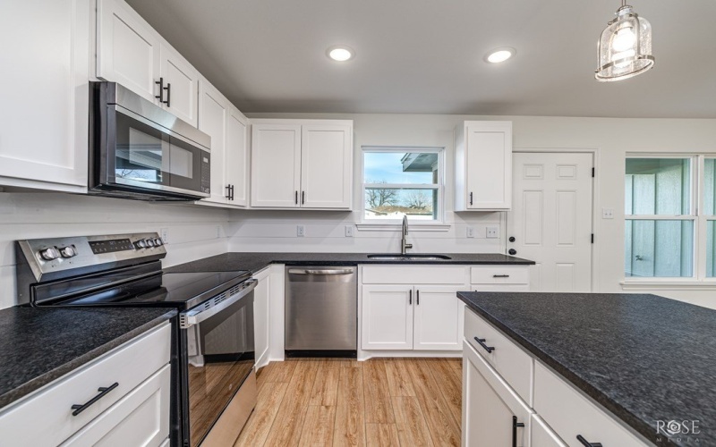 1608 N Oakes St, San Angelo, TX 76903, 3 Bedrooms Bedrooms, ,2 BathroomsBathrooms,Residential,For Sale,1608 N Oakes St,0,130287