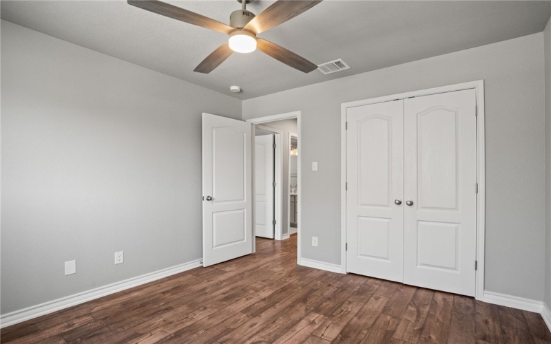 15217 Windward Drive unit: 402 #402, Corpus Christi, TX 78418, 4 Bedrooms Bedrooms, ,5 BathroomsBathrooms,Residential,For Sale,15217 Windward Drive unit: 402,0,469620