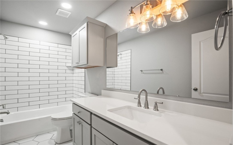 15217 Windward Drive unit: 402 #402, Corpus Christi, TX 78418, 4 Bedrooms Bedrooms, ,5 BathroomsBathrooms,Residential,For Sale,15217 Windward Drive unit: 402,0,469620